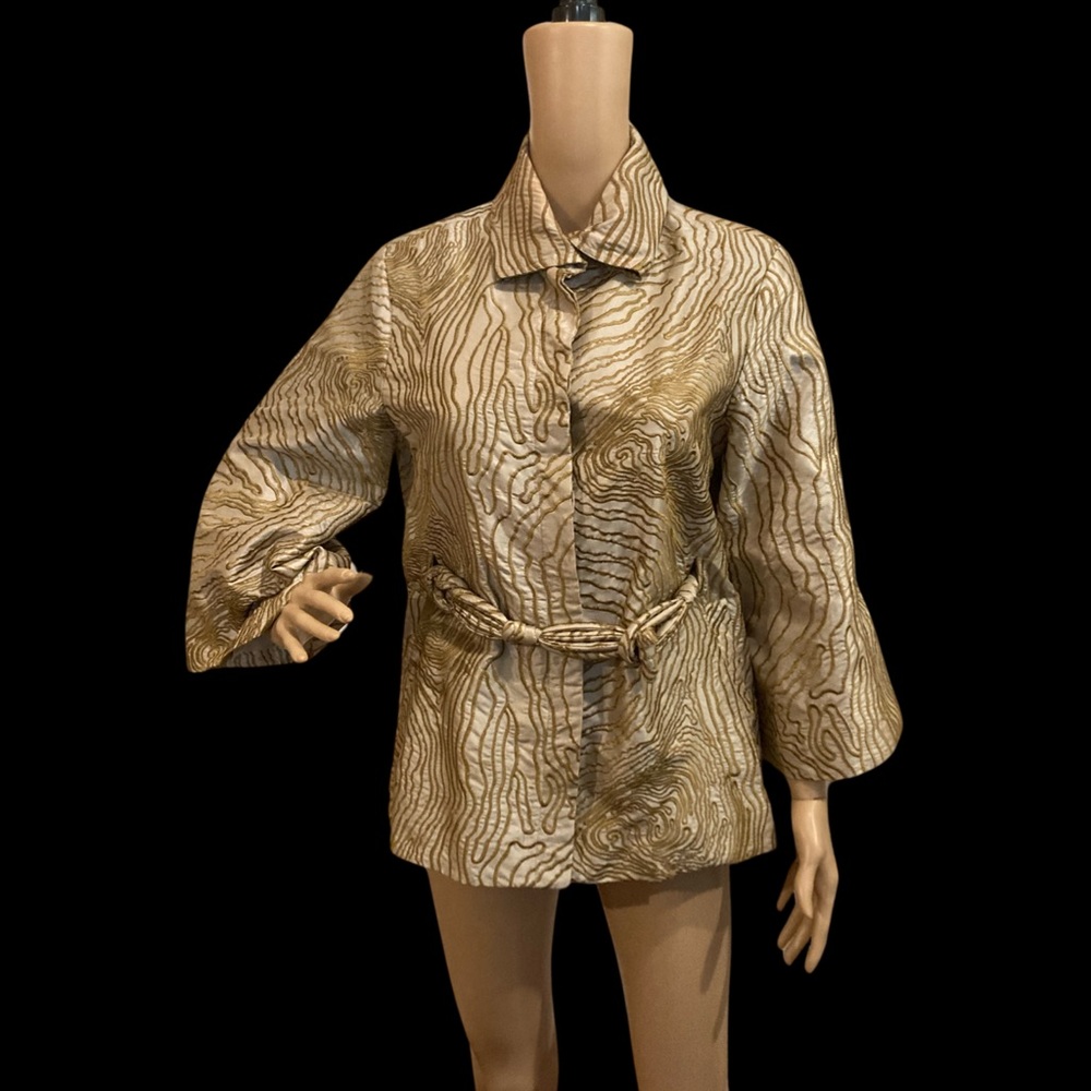 Samuel Dong gold, satin like jacket with dark gold, 3D effect stitching.